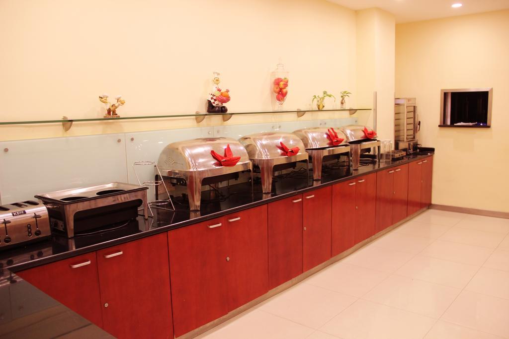 Hanting Express Qingdao Zhongshan Road Kültér fotó