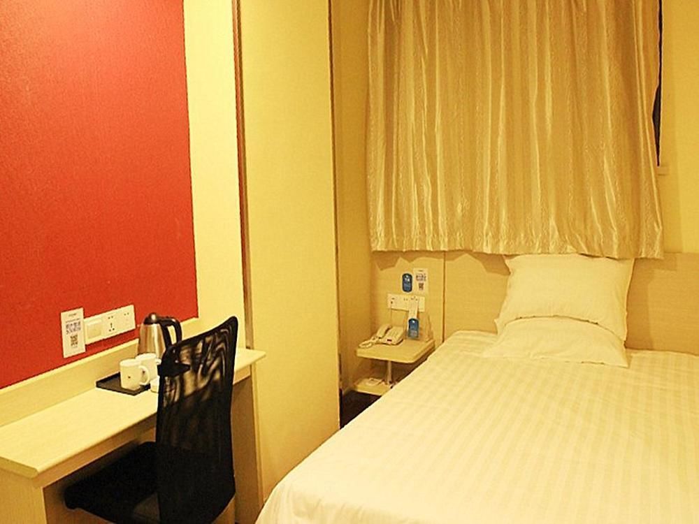 Hanting Express Qingdao Zhongshan Road Kültér fotó